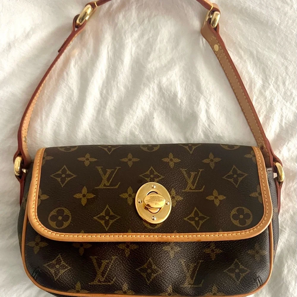 👑✅PRICE FIRM✅ AUTHENTIC Louis Vuitton Tikal PM Monogram Bag - Picture 6 of 17